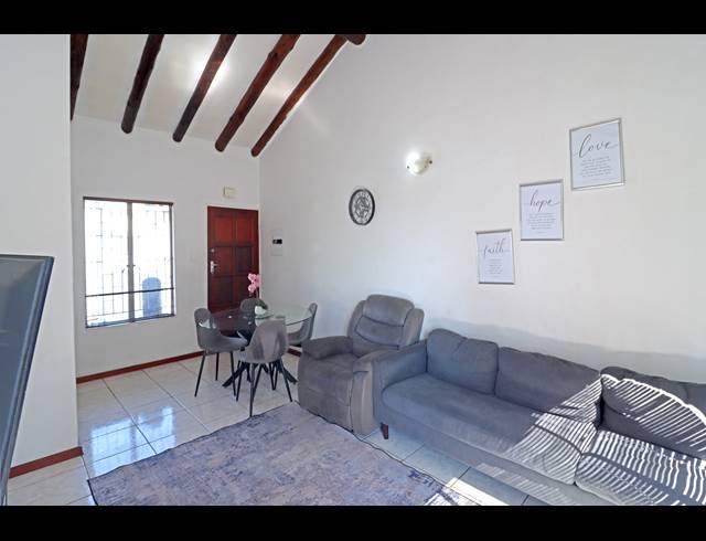 2 BEDROOM APARTMENT FOR SALE IN NORTHGATE